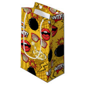 De Bomb Retro tilt Red/Gold ID553 Klein Cadeauzakje (Voorkant Gekanteld)