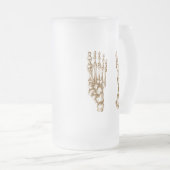 De botten van de menselijke voet matglas bierpul (Voorkant rechts)