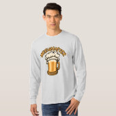 De Brewmaster heeft een Mok voor bier nodig T-shirt (Voorkant volledig)
