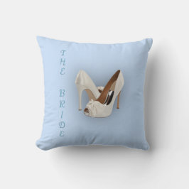 De bride heelt blauw kussen