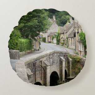 De brug in Castle Combe, Britse kussen