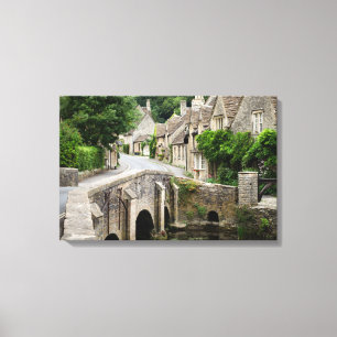 De brug in Castle Combe, UK canvas