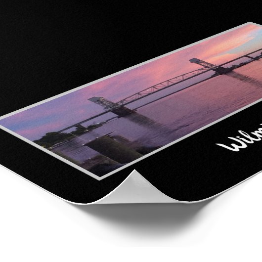 De brug in Wilmington, NC Poster (Hoek)