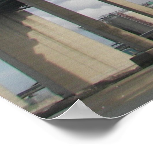 De brug QE2 Poster (Hoek)