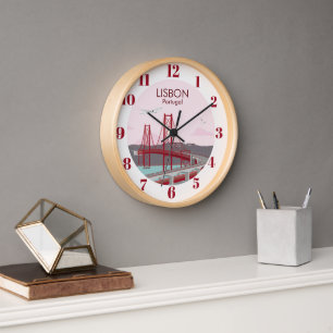 De brug van Lissabon over de Tagus in  stijl