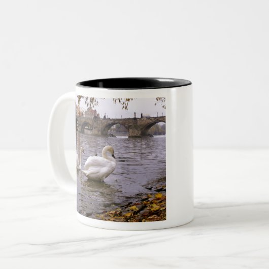De brug van Praag tussen Zweden en Charles Tweekleurige Koffiemok (Voorkant links)