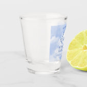 De bruid is op wolk negen blauwe vrijgezellenfeest shot glas (Links)