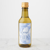 De bruid is op wolk negen blauwe vrijgezellenfeest wijn etiket (Voorkant)