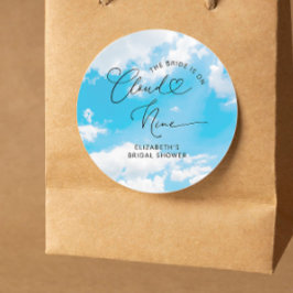 De bruid is op wolk negen elegant Vrijgezellenfees Ronde Sticker