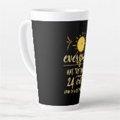 De bruiddaggeschenk iedereen heeft de zelfde 24 ur latte mok (Linkerhoek)