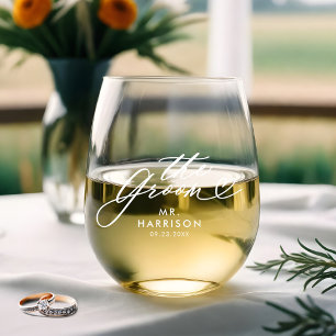 De bruidegom Elegant Script Grooms Naam Bruiloft D Wijnglas Zonder Voet