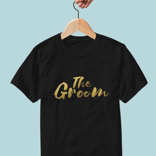 De bruidegom Goud Borstel Script Zwart Bruiloft T- T-shirt