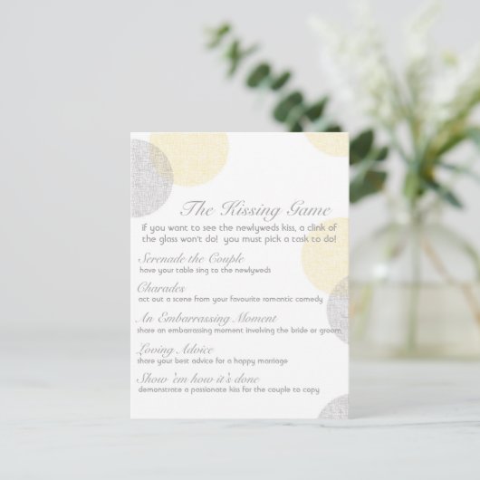 De bruiloft kussen spel briefkaart (Staand voorkant)
