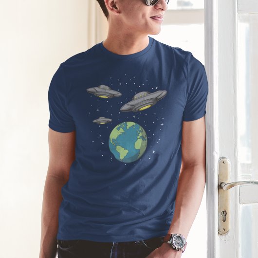 De buitenaardsen komen aan UFO-invasie T-shirt
