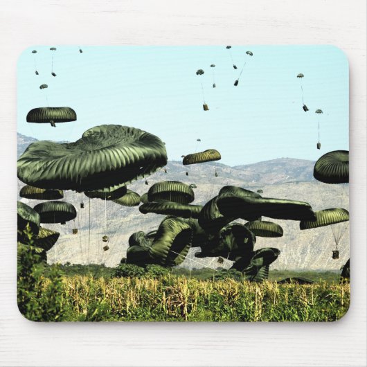 De bundels voedsel en water zijn lucht die wordt g muismat (Voorkant)