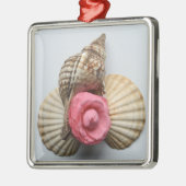 De Camellia en de Shells Metalen Ornament (Links)