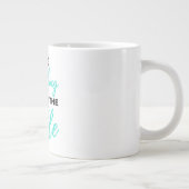 De Cha Ching is de Hustle 2 waard Grote Koffiekop (Rechts)