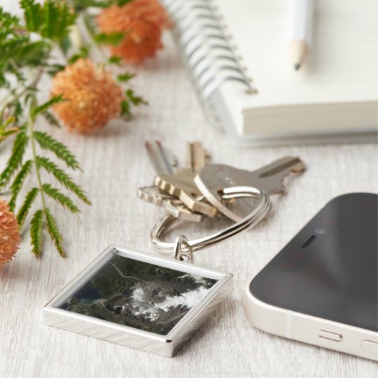 De ChaitSharn® Â© n Volcano Sleutelhanger (Zijkant)