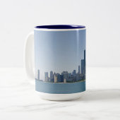 De Chicago Skyline Tweekleurige Koffiemok (Voorkant links)