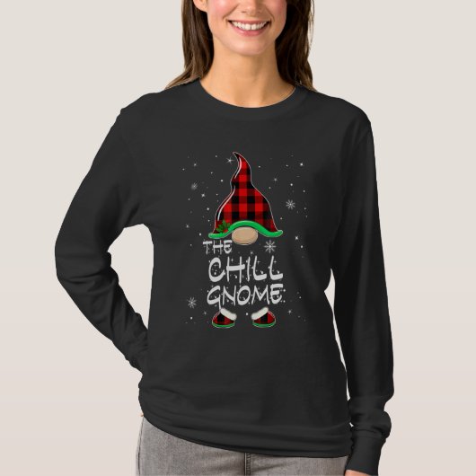 De Chill Gnome Rode Buffalo Plaid Kerst Pyjama T-shirt (Voorkant)