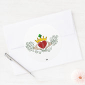 De Claddagh (volledige kleur) Ronde Sticker (Envelop)