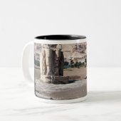 De Colossi van Memnon, beelden van Amenhotep Tweekleurige Koffiemok (Voorkant links)