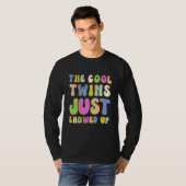 De Coole Tweeling Is Net Gearriveerd Groovy Tweel T-shirt (Voorkant volledig)
