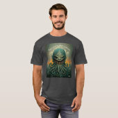 De Dagon die lacht T-shirt (Voorkant volledig)