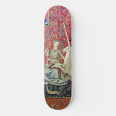 De Dame en de Unicorn. Persoonlijk Skateboard (Voorkant)
