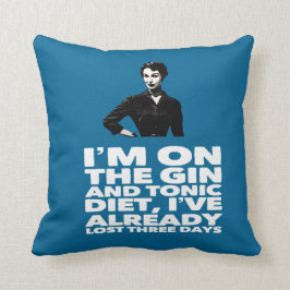 de  dame van de Gin en de Tonic Diet Kussen