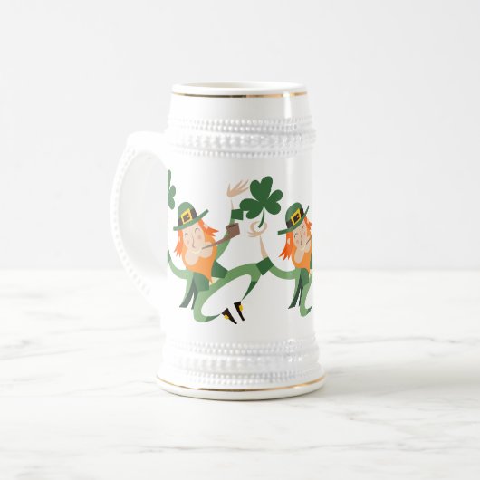 De Dansende Leprechaun Bierpul (Voorkant links)
