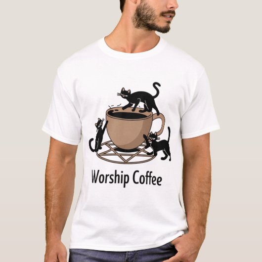 De Dark Lord Katten Aanbidden Koffie, Aanbidden Ko T-shirt (Voorkant)