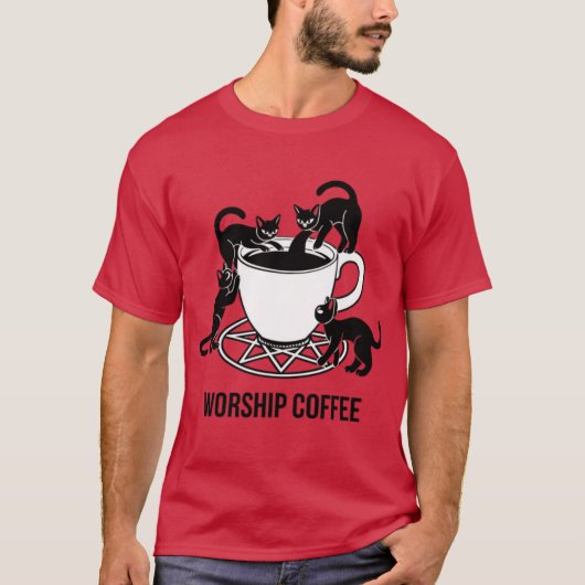 De Dark Lord Katten Aanbidden Koffie, Aanbidden Ko T-shirt (Voorkant)