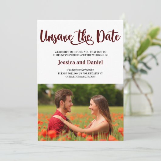 De datum met de Photo Postpone Weddencard verwijde Save The Date (Staand voorkant)