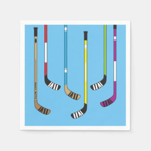 De de kleurrijke Stokken en Puck van het Hockey op Servet