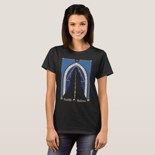 De Deathly Hallows-mantel, toverstaf en steen T-shirt (Voorkant volledig)