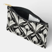 De decoratieve zwart-wit etui (Open)