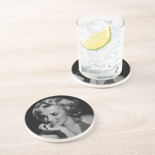 De denker zandsteen onderzetter (Zijkant)