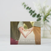 De derde keer is een Kosten Verander de Datum Aankondigingskaart (Staand voorkant)