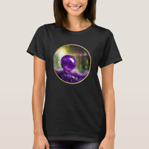 De digitale kunst van Amethyst Orb Fantasy T-shirt