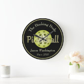De Dinking Dude Guy Pickleball Ball Wall Clock Grote Klok (Huis)