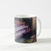 De Dixie Belle Lake Havasu, Az. Koffiemok (Voorkant rechts)