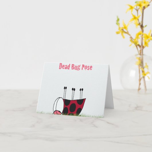 De dode bok Yoga Pose Illustratie Kaart (Gele Bloem)