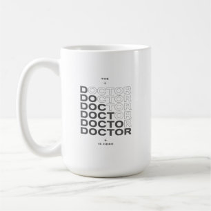 De Dokter Is Hier Minimaal Tekstontwerp Koffiemok