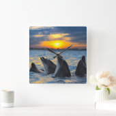 De dolfijnen zonder fles in zonlicht vierkante klok (Huis)