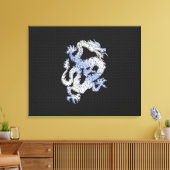 De Draak van de Stijl van het Chrome over de Zwart Canvas Afdruk (Insitu (Woonkamer))