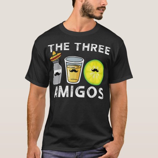 De drie Amigos Funny Cinco De Mayo Drinkin T-shirt (Voorkant)