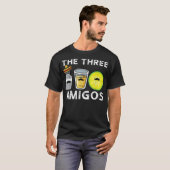 De drie Amigos Funny Cinco De Mayo Drinkin T-shirt (Voorkant volledig)