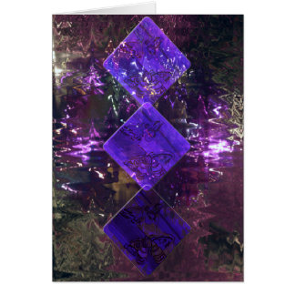 De drie diamanten in Paars