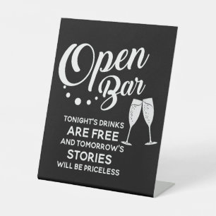 De Drink van de open bar van de bruiloft Vanight i Reclamebord Met Voetstuk